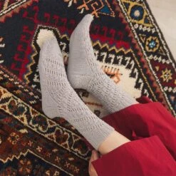 Amirisu - Sock Knitting Club -loop knitting store 1739367518