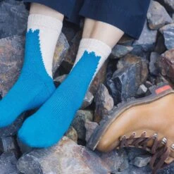 Amirisu - Sock Knitting Club -loop knitting store 1739367535