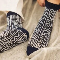 Amirisu - Sock Knitting Club -loop knitting store 1739367646