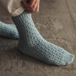 Amirisu - Sock Knitting Club -loop knitting store 1739367654