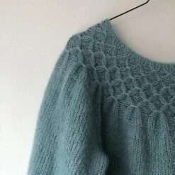 Beautiful Smock Sweater- CaMaRose -loop knitting store 200 20BEAUTIFUL 20SMOCK 20SWEATER 20at 20Loop 20London 20 205 1612784755