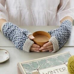 Loop - Pinwheel Mitts 13 Loop - Pinwheel Mitts -loop knitting store 20Pinwheel 20Mitts 20at 20Loop 20London 1511513902