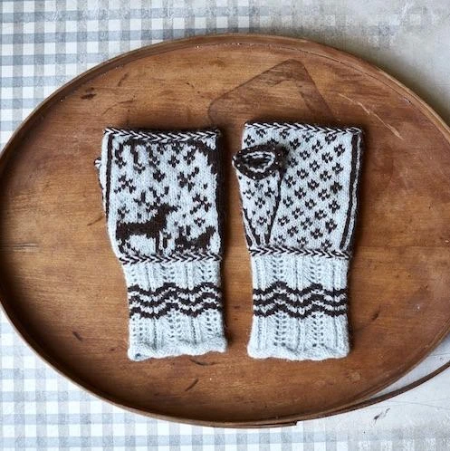 Loop - Silvestre Mittens + Mitts Pattern 7 Loop - Silvestre Mittens + Mitts Pattern - Image 5