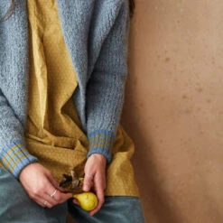 Loop - Cloud Cardigan Pattern -loop knitting store 221003 CloudCardi2 049