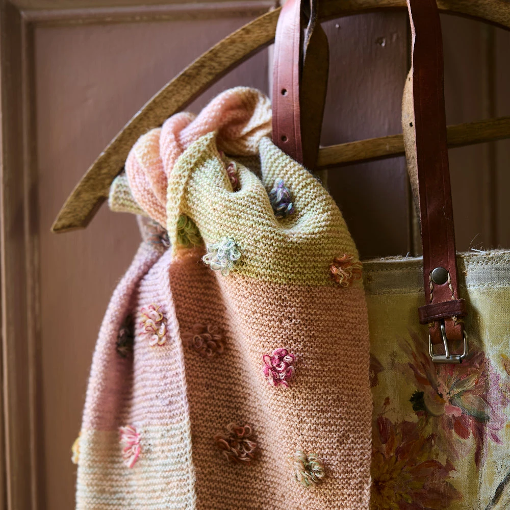 Mehlsen - Anemone Scarf Kit 7 Mehlsen - Anemone Scarf Kit - Image 5