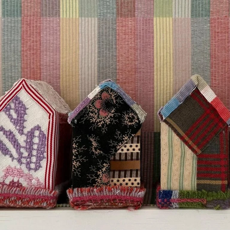 Vintage Quilt Houses - Anne Kelly 3 Vintage Quilt Houses - Anne Kelly