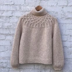 Anita's Sweater - CaMaRose -loop knitting store AnnitassweatercamaroseatLoop7