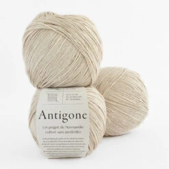De Rerum Natura - Antigone 26 De Rerum Natura - Antigone -loop knitting store AntigoneEgumeatLoopLondon