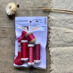 Au Ver A Soie Silk Thread Packs -loop knitting store Au 20Ver 20a 20Soie 20Fushia 20at 20Loop 20London 1555666709