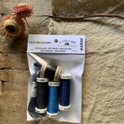 Au Ver A Soie Silk Thread Packs -loop knitting store Au 20Ver 20a 20Soie 20Marine 20at 20Loop 20London 1555855079