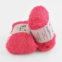 ITO Awayuki Bouclé 32 ITO Awayuki Bouclé -loop knitting store Awayuki 552 Hydrangea at Loop London