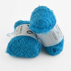 ITO Awayuki Bouclé 36 ITO Awayuki Bouclé -loop knitting store Awayuki 556 Capri Blue at Loop London