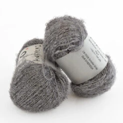 ITO Awayuki Bouclé 38 ITO Awayuki Bouclé -loop knitting store Awayuki 558 Smoke Grey at Loop London