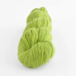 MYak Baby Yak Lace 40 MYak Baby Yak Lace -loop knitting store Baby Yak Lace Appletini at Loop London