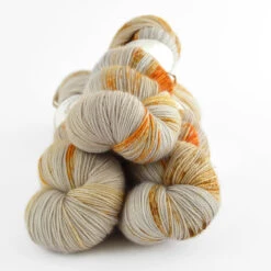 La Bien Aimée Cashmerino -loop knitting store Cashmerino Driftwood Graffiti at Loop London