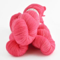 La Bien Aimée Cashmerino -loop knitting store Cashmerino The Hotness at Loop London