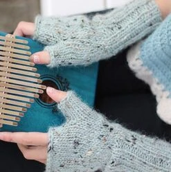 Chestnut Mitts - Trine Bertelsen