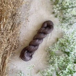 Elliott & May -Natural Bamboo And Linen -loop knitting store Copper Beech Elliott and May