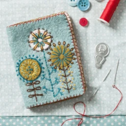 Corinne Lapierre - Felt Needle Case Kit