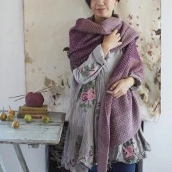 Loop Crepe Myrtle Shawl Kit