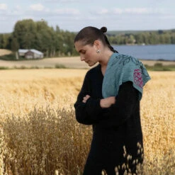 Cultivate - Rose Scarf Kit -loop knitting store Cultivate Rose scarf 3