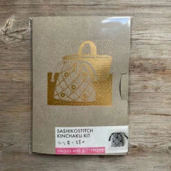 Nami Horikawa- Sashiko Drawstring Bag Kit -loop knitting store DaisiesandButterfliesKinchakuKit2