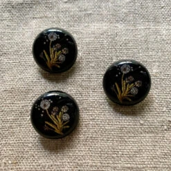 Dandelion Button -loop knitting store DandelionlargeatLoopLondon