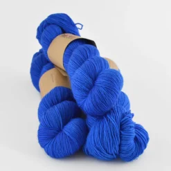 Qing Fibre - Dashing Fingering 27 Qing Fibre - Dashing Fingering -loop knitting store DashingHeroatLoopLondon