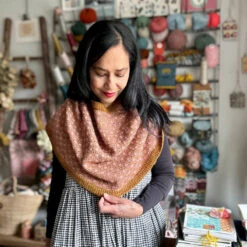 Millefleur Petite Poncho Kit - Dee Hardwicke