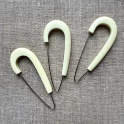 Resin Shawl Pin -loop knitting store Ecru large resin