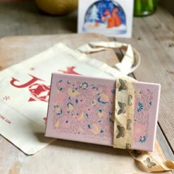 ENNESTE Naturally Dyed Embroidery Threads Box -loop knitting store EnnesteboxatLoopLondon2