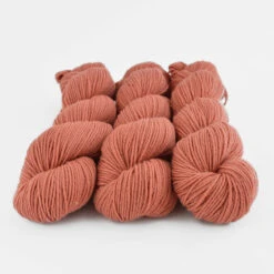 Quince & Co Finch -loop knitting store Finch Clay at Loop London