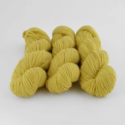 Quince & Co Finch -loop knitting store Finch Goldfinch at Loop London