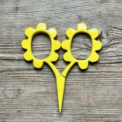 Flower Power Scissors -loop knitting store FlowerPower2atLoopLondon