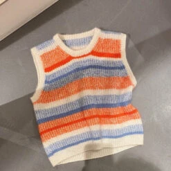 PetiteKnit - Friday Slipover -loop knitting store FridaySlipoveratLoopLondon8