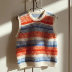 PetiteKnit - Friday Slipover -loop knitting store FridaySlipoveratLoopLondon9