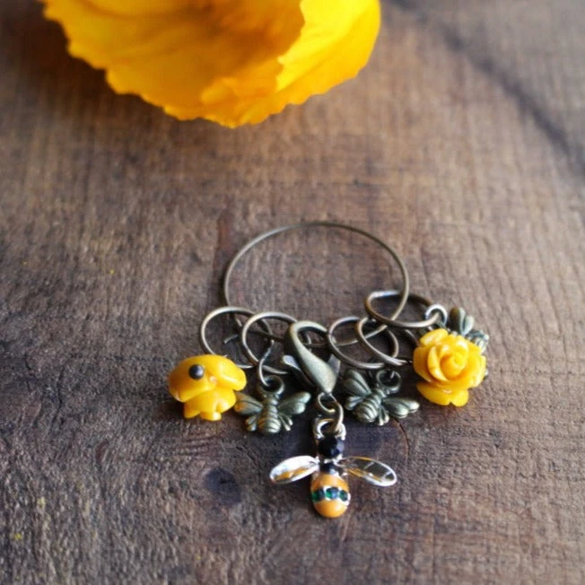 Garden Visitors Stitch Marker Sets 4 Garden Visitors Stitch Marker Sets - Image 2