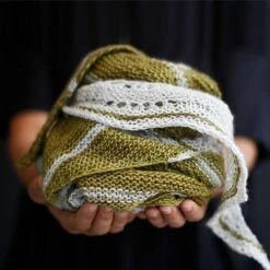 Joji - The Girl From The Grocery Store -loop knitting store Girl 20from 20the 20grocery 20store 2011486746168 jpg