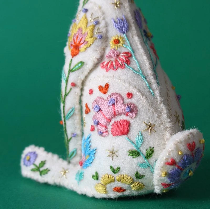 Sewyeah - Huxley The Hare Embroidery Kit 4 Sewyeah - Huxley The Hare Embroidery Kit - Image 2