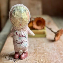 Julie Arkell - Handle With Care