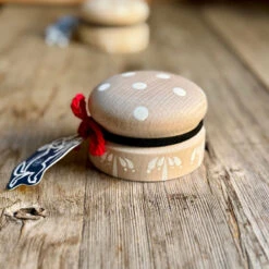 Hikaru Noguchi Handmade Darning Jellyfish -loop knitting store Hikaru Jellyfish at Loop London 2