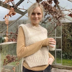 PetiteKnit - Holiday Slipover -loop knitting store HolidayatLoopLondon7