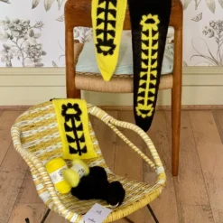 Loop - Two Of Daisies Lil' Scarflette Pattern 13 Loop - Two Of Daisies Lil' Scarflette Pattern -loop knitting store IMG 3476 be23cce5 8abb 4a9e a4be 370db00d82b7