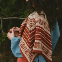 Field Notes: 20 Textured Knits For Everyday Beauty PREORDER -loop knitting store IMG 9151