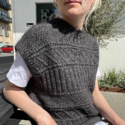 PetiteKnit - Ingrid Slipover -loop knitting store IngridSlipoveratLoopLondon5