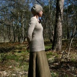 Kate Davies - Catkin 7 Kate Davies - Catkin -loop knitting store Kate 20Davies 20Catkin 20Sweater 20at 20Loop 20London 202 1619704829