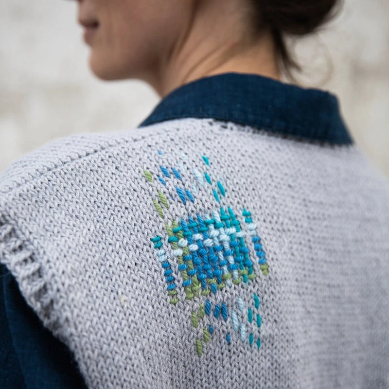 52 Weeks Of Scrap Yarn: Projects For Crafters 8 52 Weeks Of Scrap Yarn: Projects For Crafters - Image 6