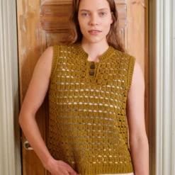 Laine - Let's Crochet! 27 Laine - Let's Crochet! -loop knitting store Laine LetsCrochet AnneMichellePhelan