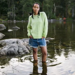 Laine Magazine Issue 25 -loop knitting store Laine issue25 LindaLenkovic 2