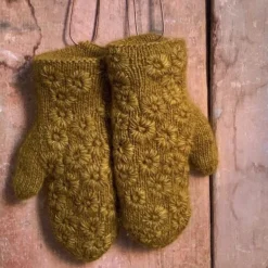 Late Bloomer Mittens Kit 17 Late Bloomer Mittens Kit -loop knitting store Late 20bloomer 20Mittens 20Kit 20Pollen 20at 20Loop 20London 20 1603362556